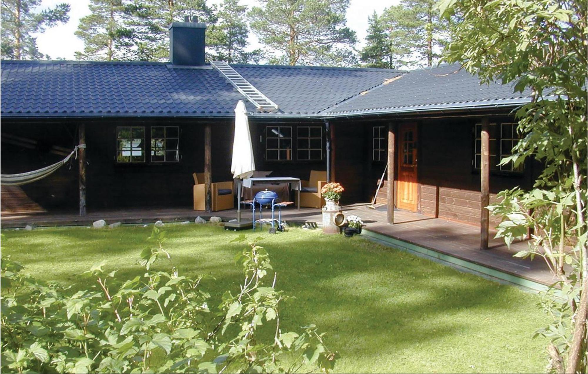 Gorgeous Home In Kaelarne With House Sea View Ovsjobyn Exterior photo